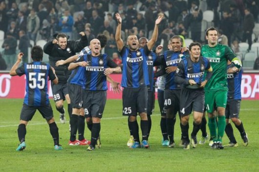 手感火热！小巴里·布朗首节3记三分球轰下11分1板1助1断