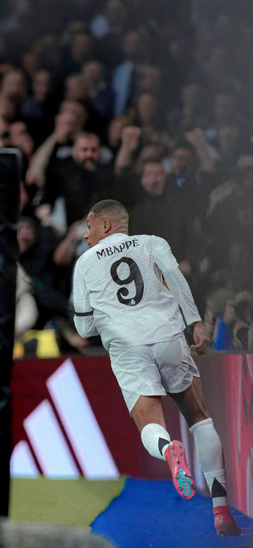 费尔明伤愈复出，巴萨迎来2025冲刺关键时刻