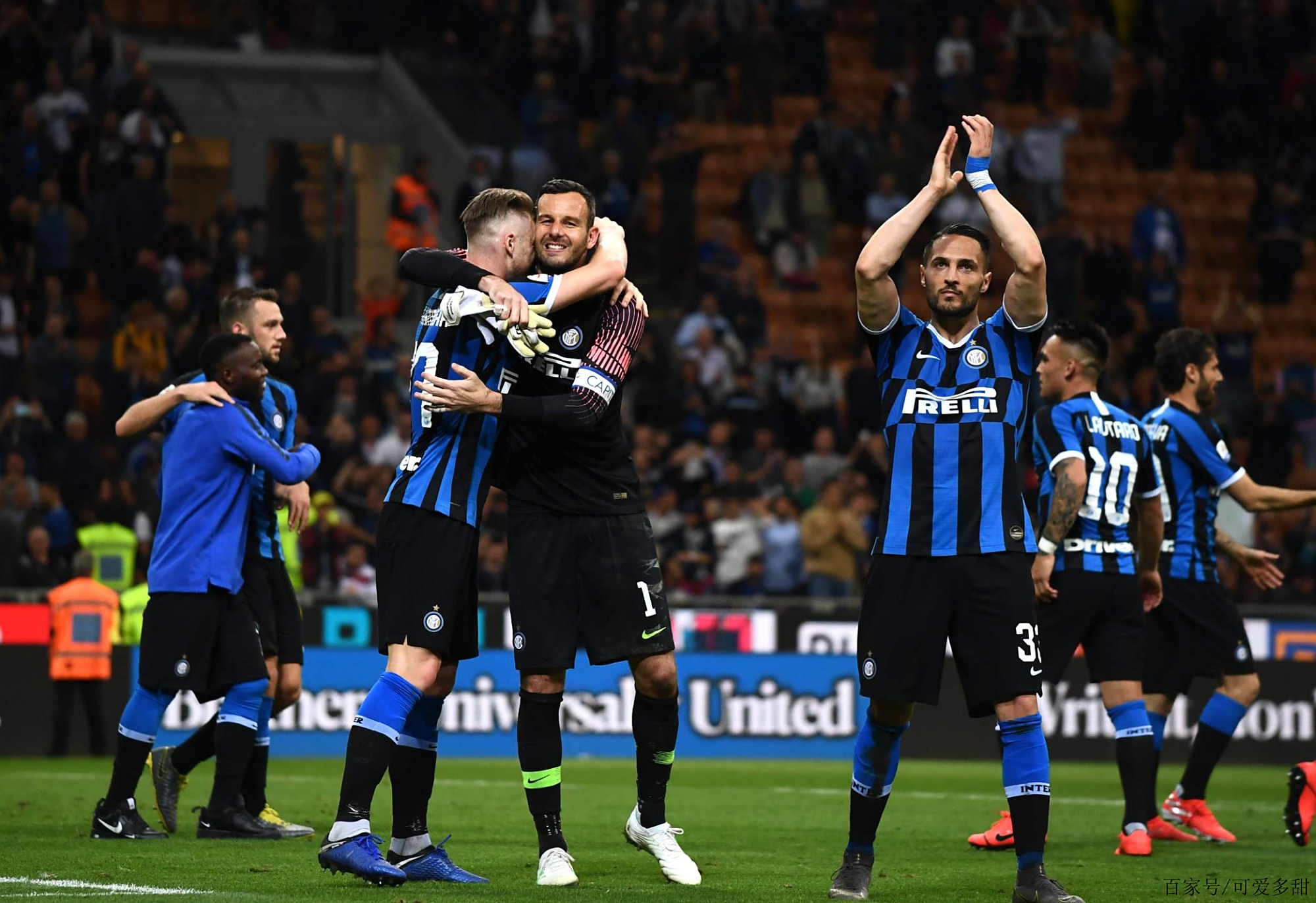 迈阿密国际总比分2-1晋级，梅西双响+完成生涯第400次助攻