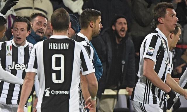 曼城斯特林关键进球锁定三分