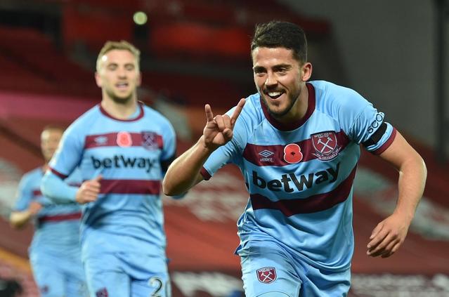 33岁孙兴慜自宣离队，10年热刺生涯收获英超金靴+欧联杯冠军（33岁孙兴慜官宣告别热刺：十年征程斩获英超金靴与欧联杯冠军）