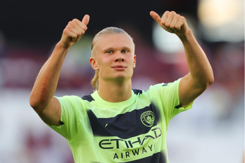 萨利巴：廷贝尔是世界最佳右后卫；英超和欧冠冠军我们都想要（萨利巴：廷贝尔是当今最佳右后卫，我们目标同时拿下英超与欧冠）