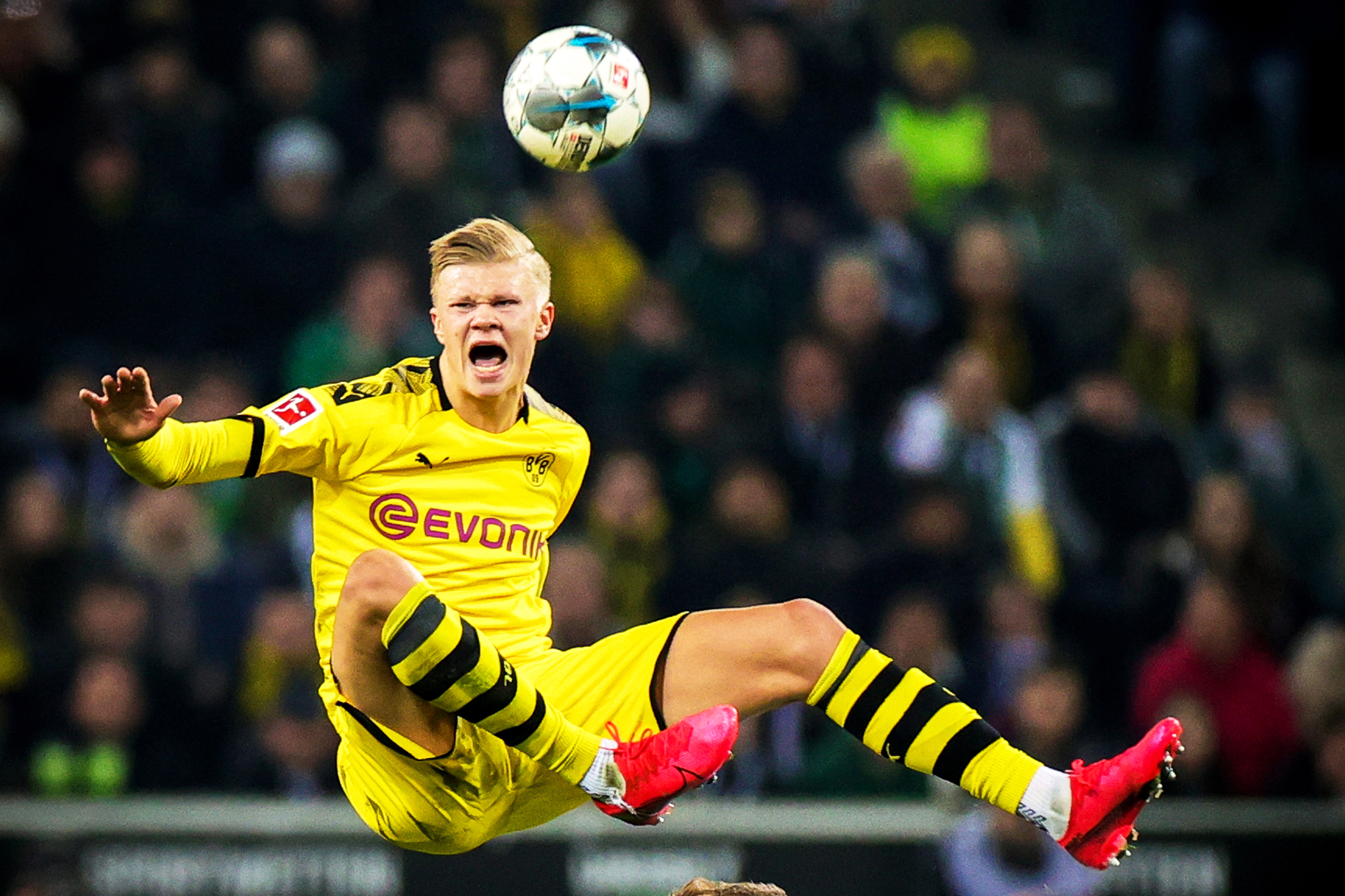 勇士老将挺身而出定胜局