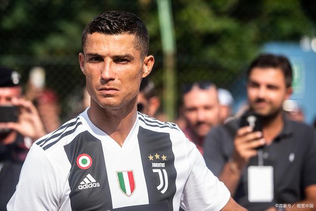 记者：拉菲尼亚与德科有口头协议，世界杯后可随时转会沙特联